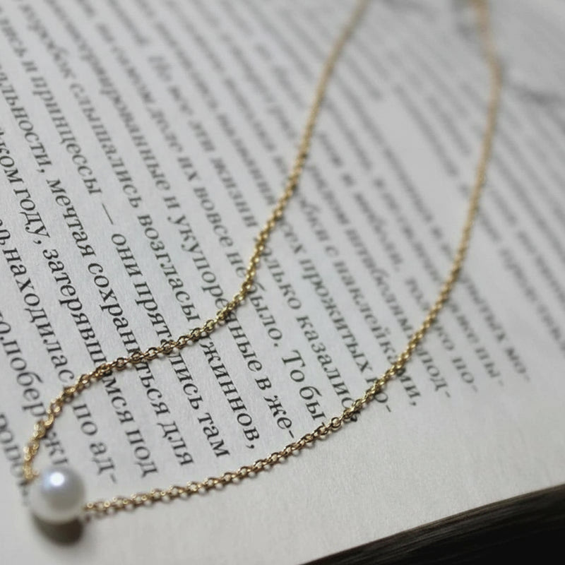 Solo Pearl Necklace