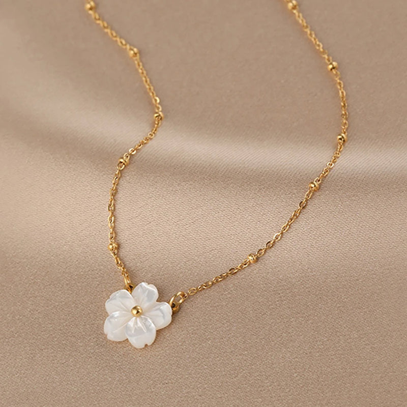 Quiet Blossom Necklace (+ Complimentary Earring)