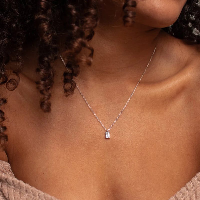Sara Petite Necklace