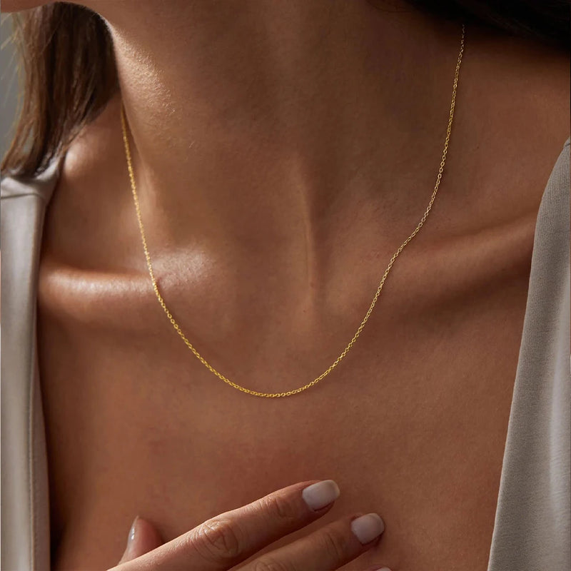 Whisper Fine Chain Necklace (+ Complimentary Bracelet)